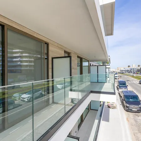 Lecomte - Prime 51 Apartment